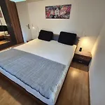 Apartment Near Messe And City